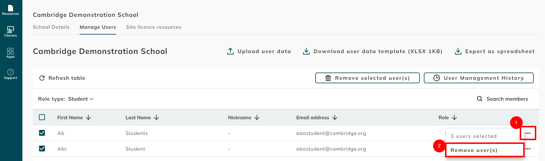 screenshot Removing selected users button